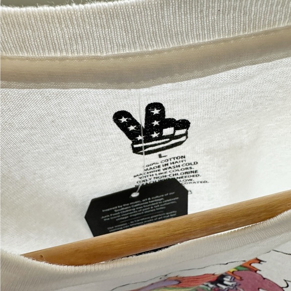 NEW Junk Food Clothing Coca Cola Sleeveless Graphic Tee - Picture 3 of 4